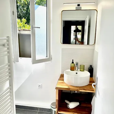 Cosy House Near Paris, Cdg Airport + Parking * Aulnay-sous-Bois