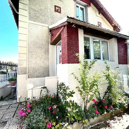 Cosy House Near Paris, Cdg Airport + Parking Aulnay-sous-Bois