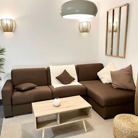 Cosy House Near Paris, Cdg Airport + Parking * Aulnay-sous-Bois